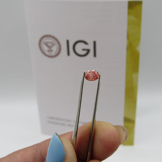 0.47ct Fancy Vivid Pink Oval Lab-Grown Diamond (IGI Certified)
